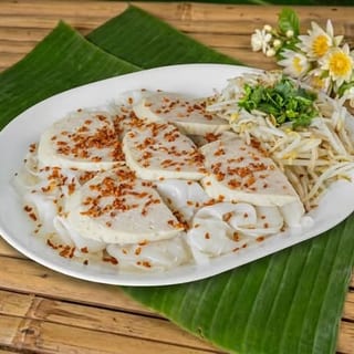Steamed Rice Paper with Pork Roll (Bánh Cuốn Thanh Trì Chả Lụa)
