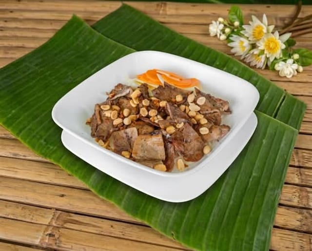 Rice Vermicelli with BBQ Pork (Bún Thịt Nướng).